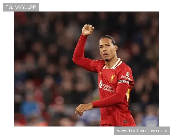 范迪克领衔荷兰防线,展现中卫霸气! 范迪克领衔荷兰防线,展现中卫霸气!